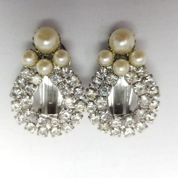 Vintage Rhinestone and Faux Pearl Clip On Earrings, Silver Tone, Estate - Picture 2 of 6